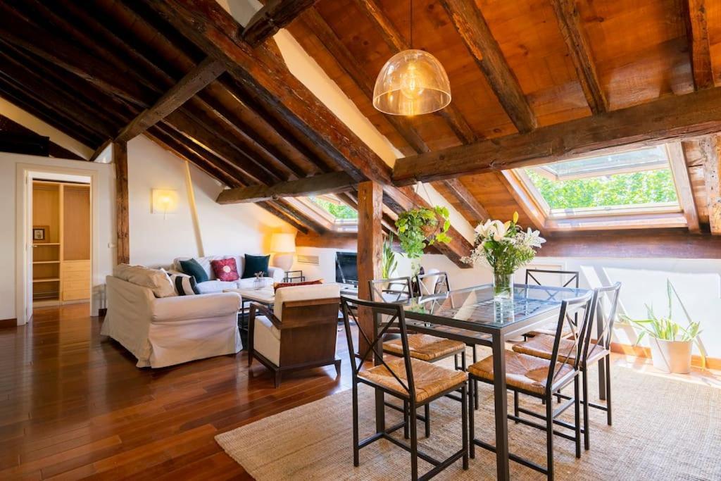 Apartament Calm And Bright Apartment, Center La Latina D.alb Madrid